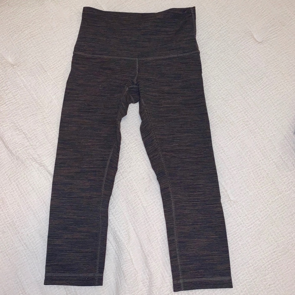 Lululemon Wunder Under Crops 23”